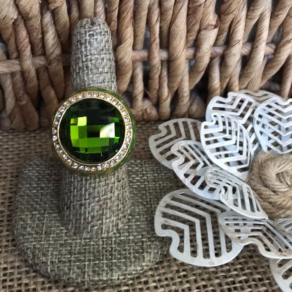 The Metal Daisy Jewelry - Sim Emerald Cocktail Ring